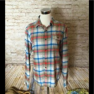 Patagonia organic cotton plaid button down shirt